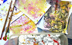 School Holidays: Paper Marbling Masterpieces