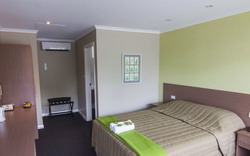 Tropicana Hotel-Motel 