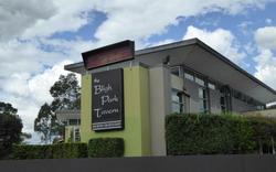 Bligh Park Hotel